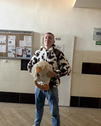 574609193_1421672963299201_863091039205821289_n