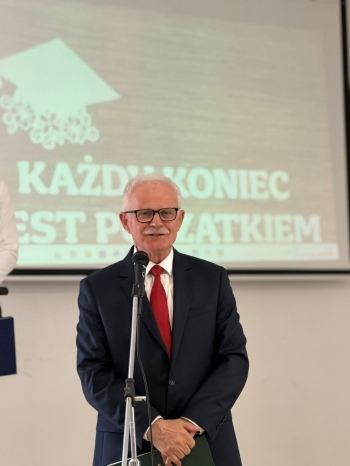 35cf88ef-e410-44d5-b4b4-89b2bf6f1c05