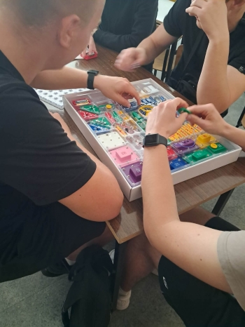1287835e3a733c4833cc135c46605ca1.jpeg