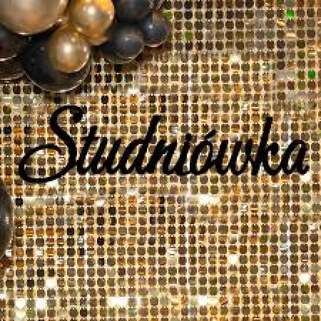 Wyjątkowa Noc w Rezydencji Alabaster: Studniówka Klas 5TFM i 5TI